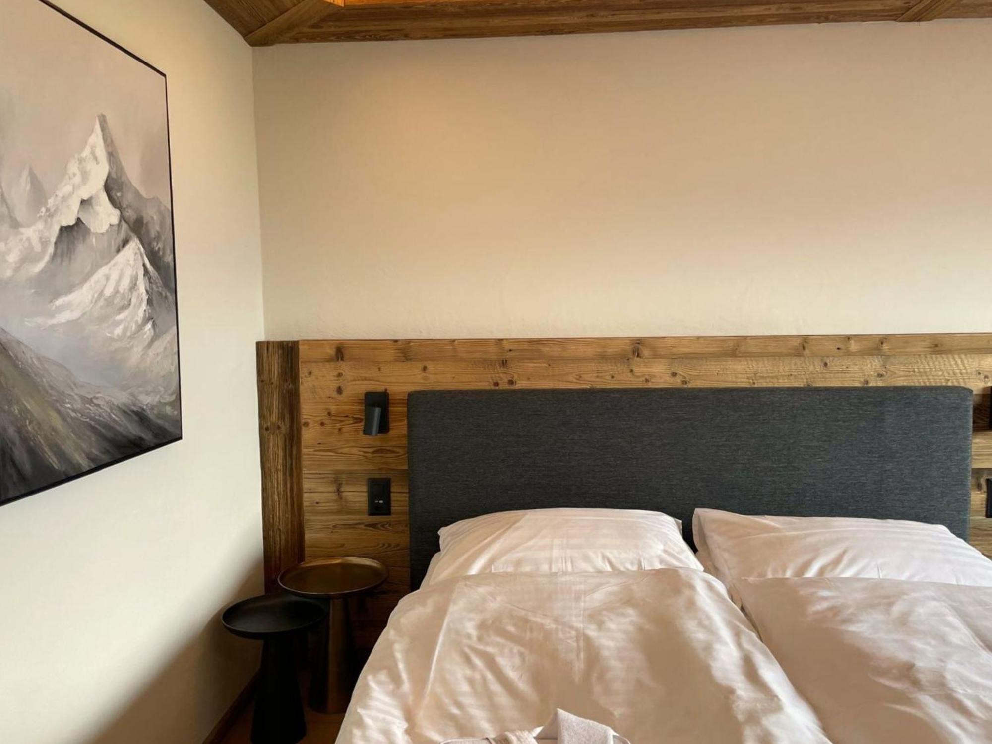 Double Room Mountain View