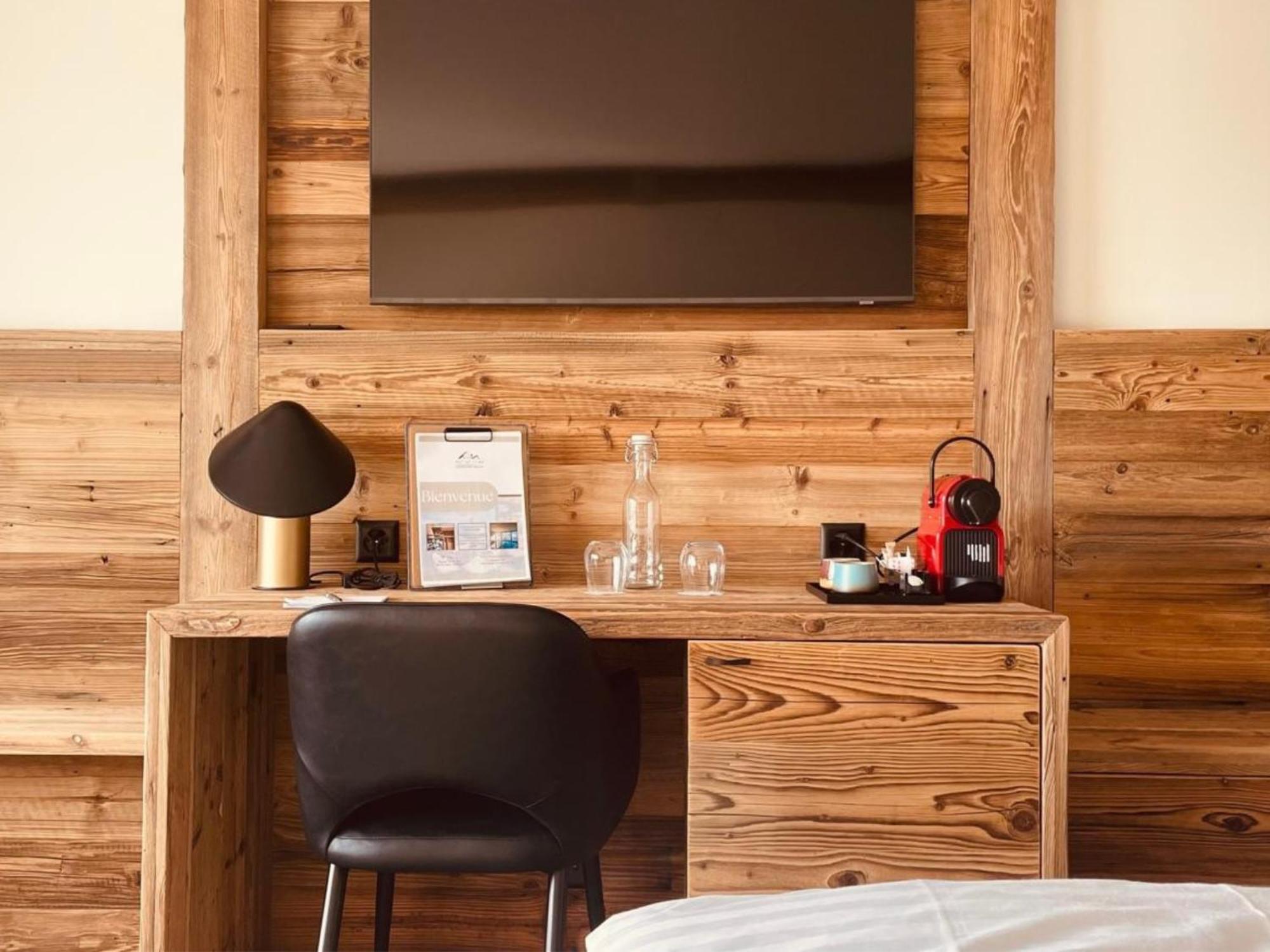 Double Room Mountain View